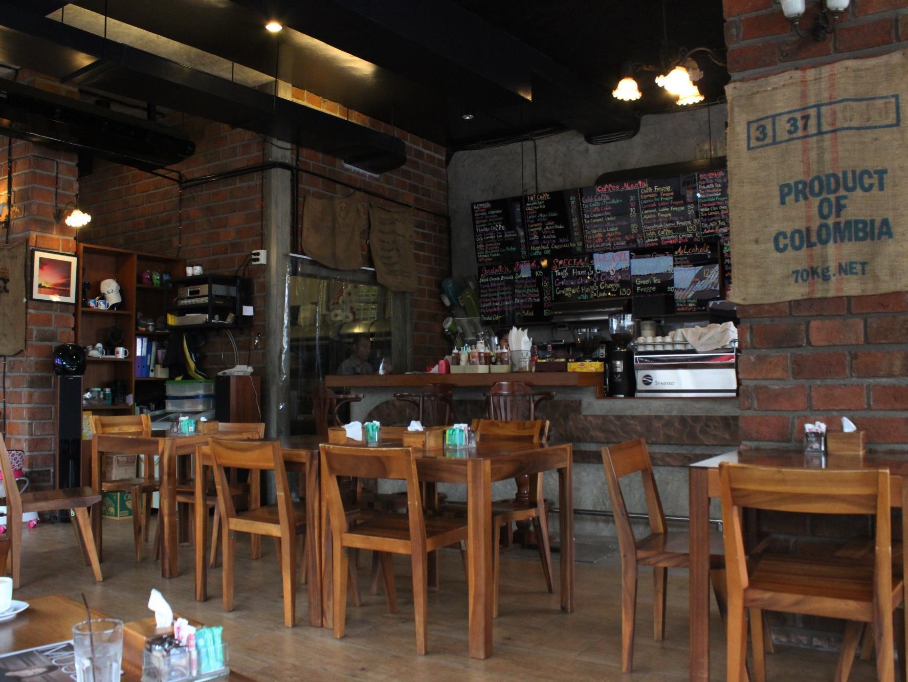 Coffee Mania House Hotel Phuket Exterior foto