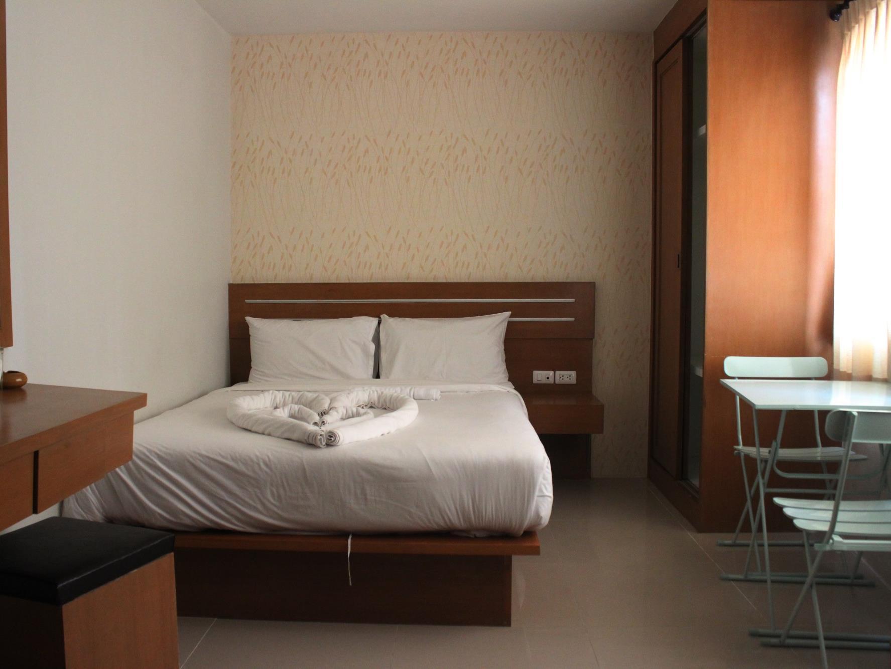 Coffee Mania House Hotel Phuket Exterior foto